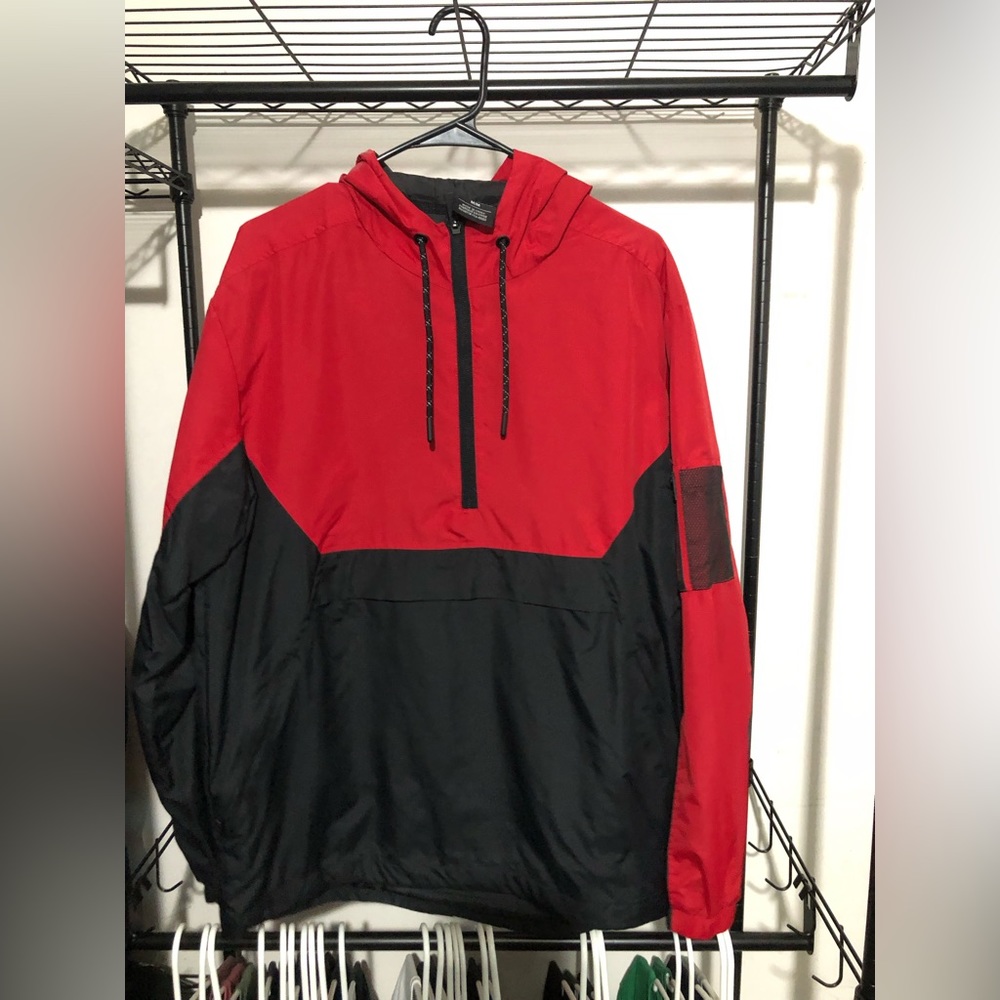 CSG Windbreaker Red-Black Size Medium